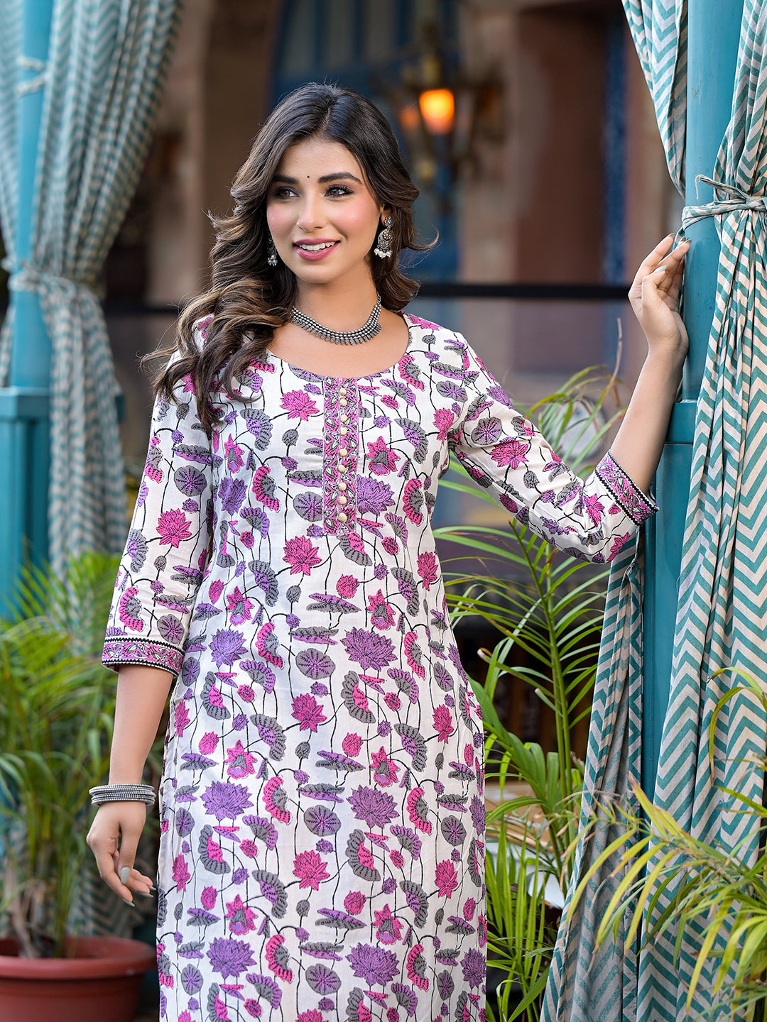 Off-white Kurta Set with pink Floral Print