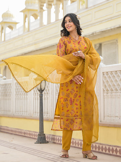 Mustrad Chanderi Kurta Set With Organza Dupatta