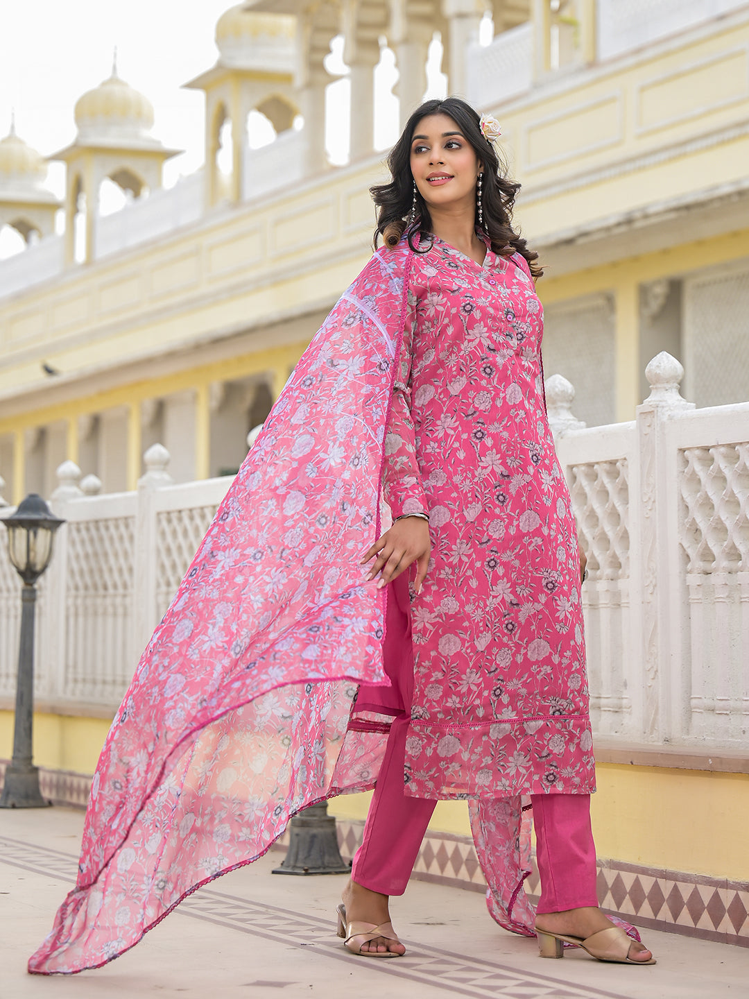 Pink And White Chanderi Kurta Set With Printed Organza Dupatta