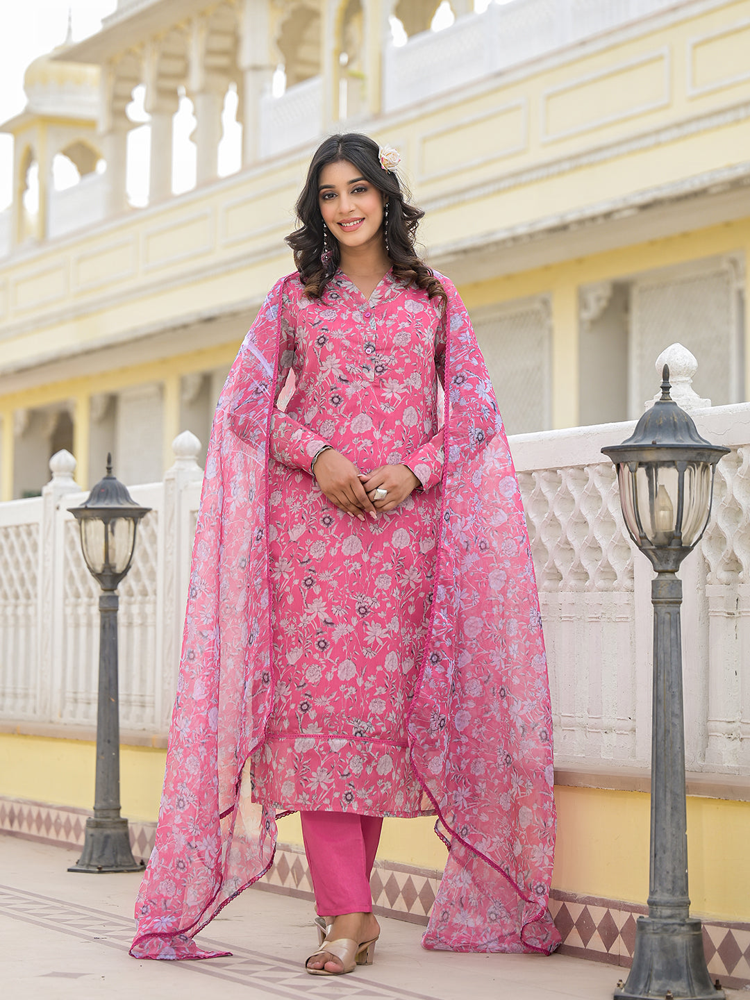 Pink And White Chanderi Kurta Set With Printed Organza Dupatta