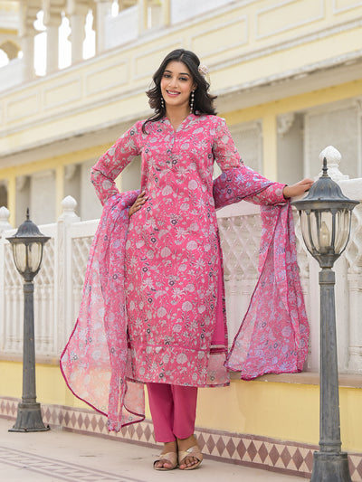 Pink And White Chanderi Kurta Set With Printed Organza Dupatta