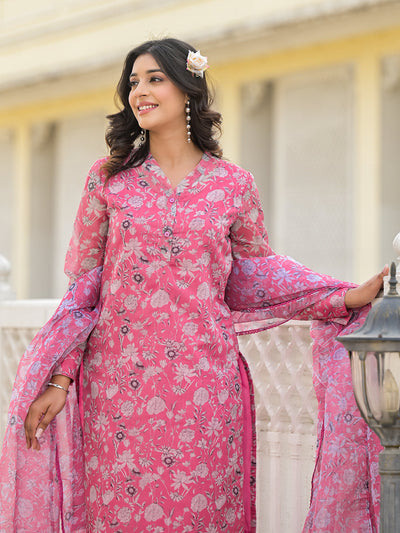 Pink And White Chanderi Kurta Set With Printed Organza Dupatta