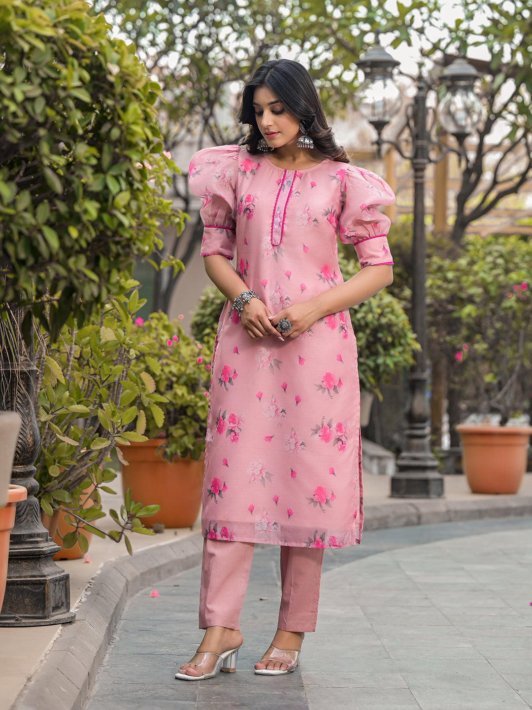 Blush Pink Floral Chanderi Kurta Set With Dupatta