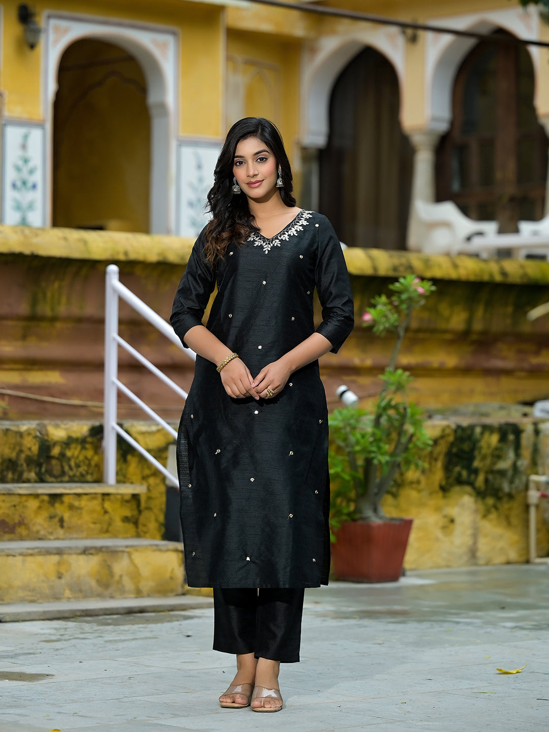 Black Gota patti Kurta Set