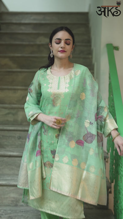 Green Woven Designed Kurta Pant With Dupatta