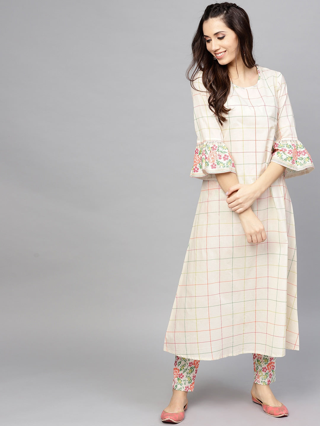 White Checked A-Line Kurta With Ruffle Sleeve