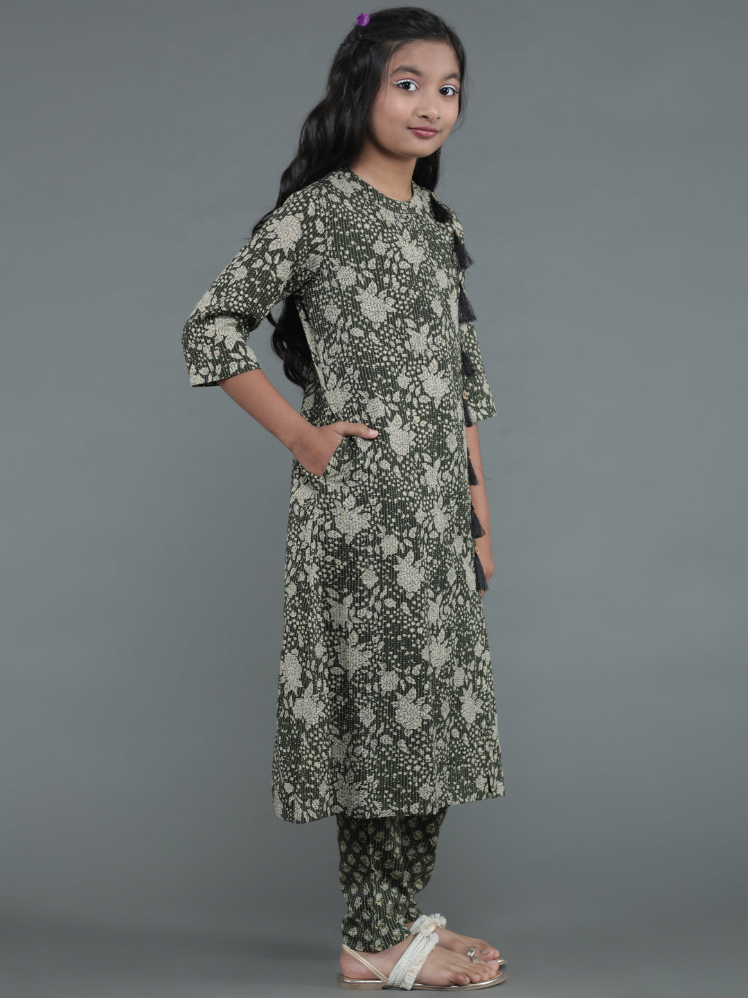 Green Floral Print Kantha Work Kurta With Pant