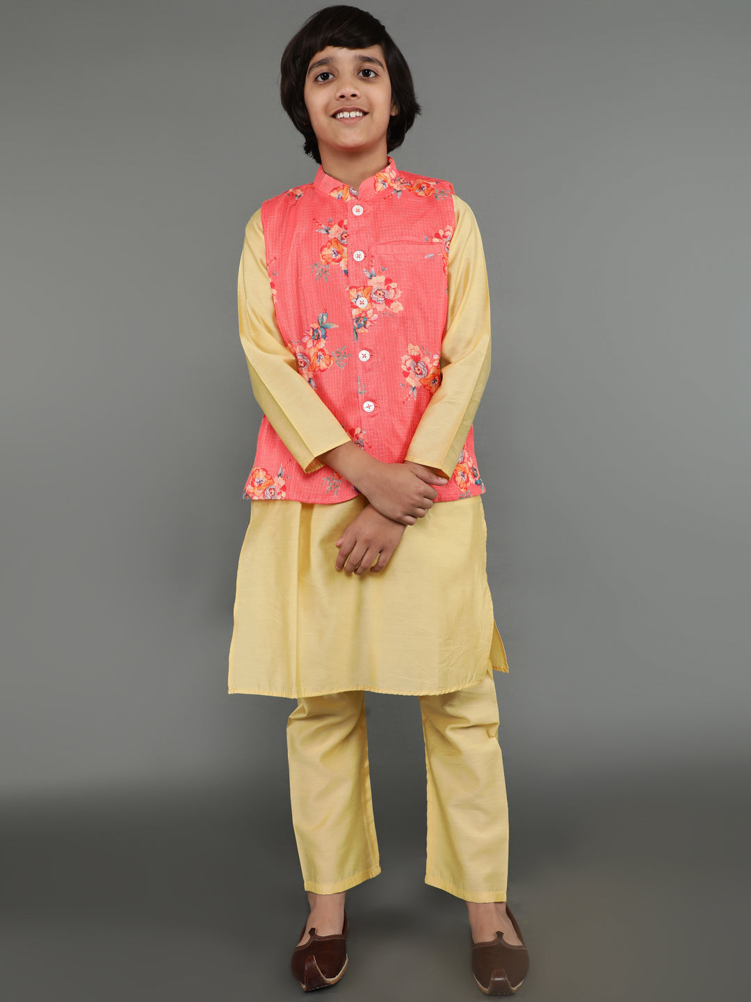 Cream Kurta Pyjama With Nehru Jacket