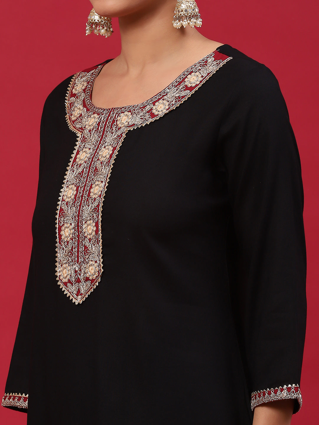 Black Embellished Kurta Pant With Striped Dupatta