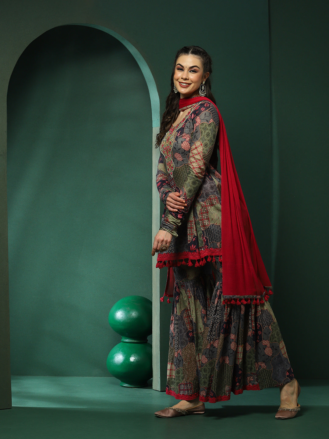 Floral Print Kurta Sharara With Dupatta