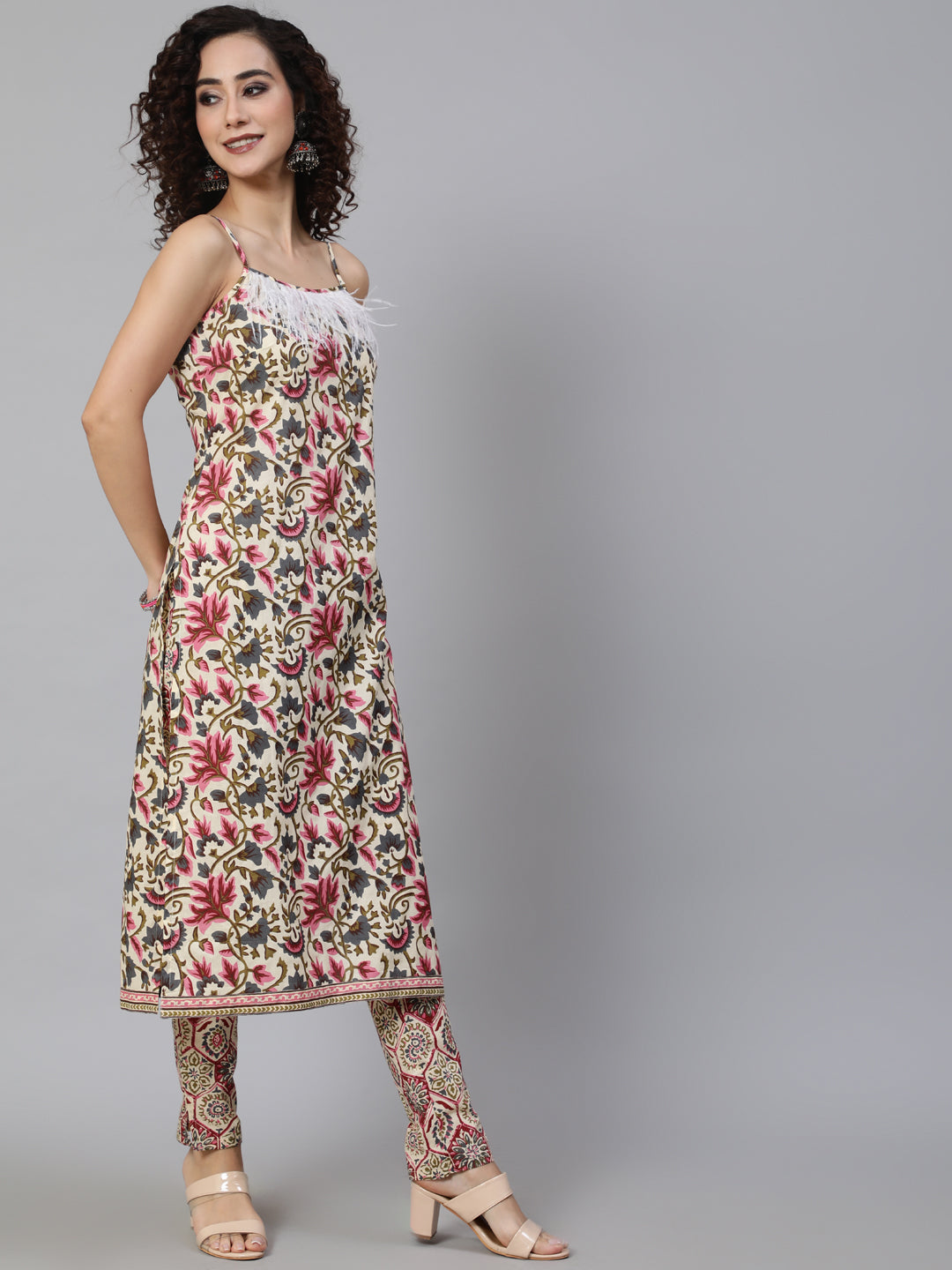 Cream Floral Print Kurta Pant With Feather Lace Details