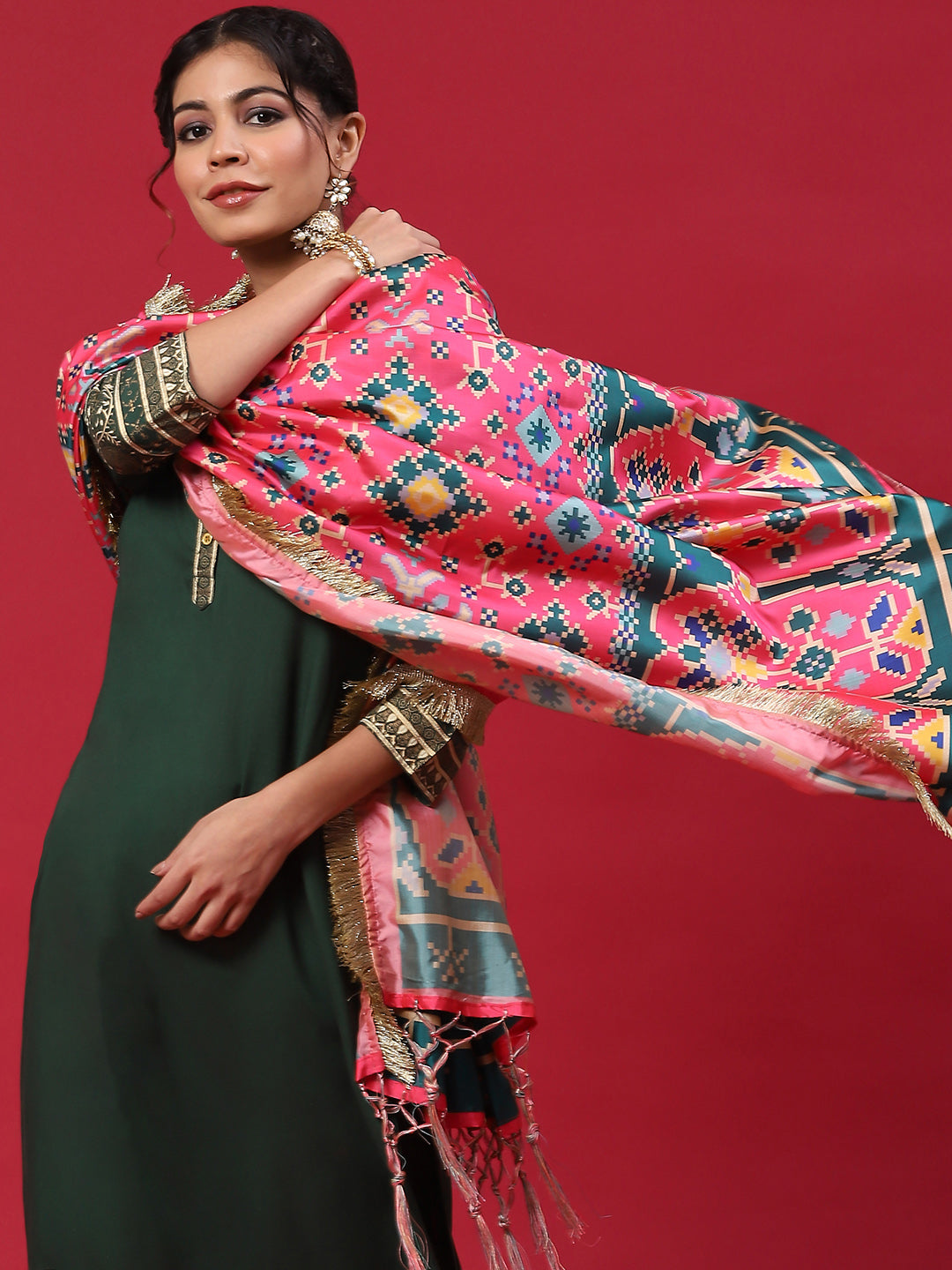 Green Gold Printed Kurta Pant With Embellished Dupatta