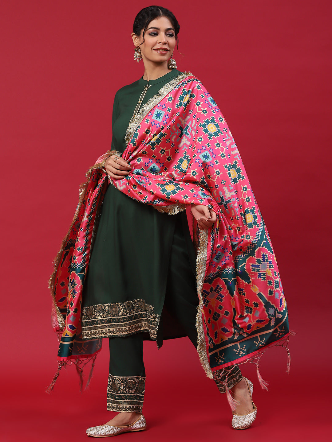 Green Gold Printed Kurta Pant With Embellished Dupatta