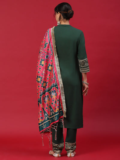 Green Gold Printed Kurta Pant With Embellished Dupatta