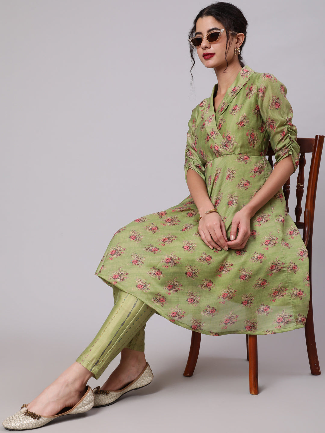 Green Floral Print A-Line Kurta With Pant
