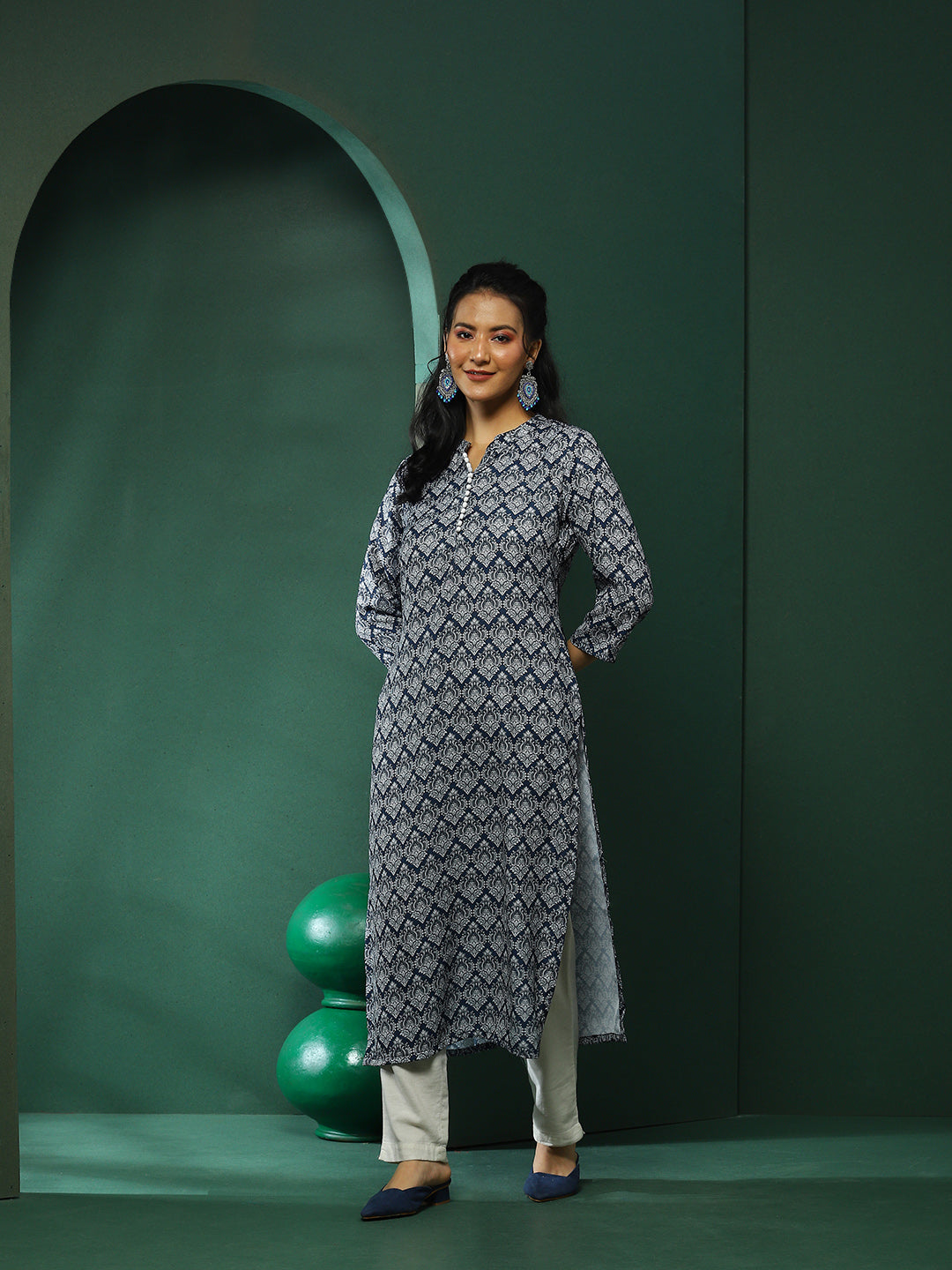 Navy Blue & White Printed Kurta